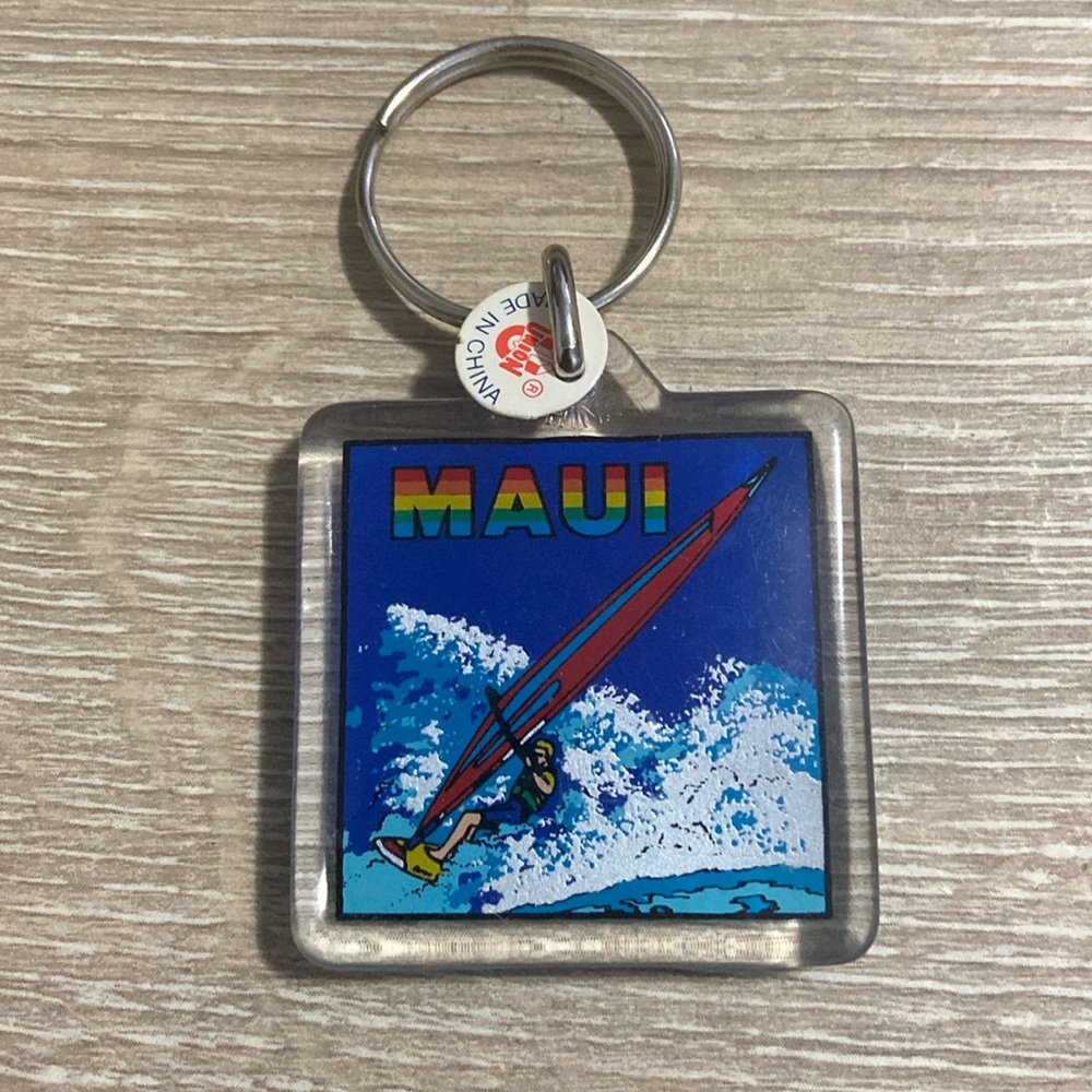 Vintage Maui Keychain Acrylic Rainbow Wave Surfer Retro 1.5”